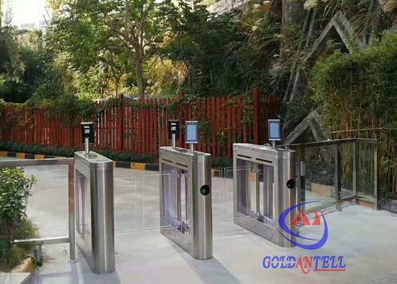 आउटडोर चेहरे की पहचान थर्मामीटर इन्फ्रारेड स्विंग आर्म बैरियर